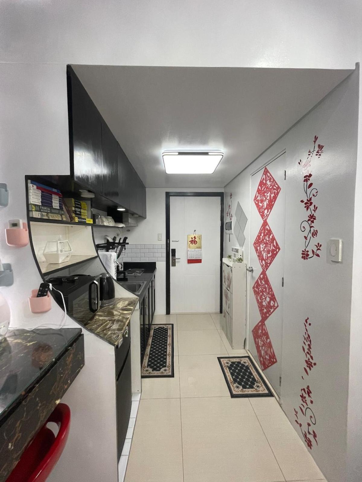 A Premium In A Prime Location Connected To Sm North Edsa Mall And Walking Distance To Solaire And Casino And Trinoma Mall In Quezon *